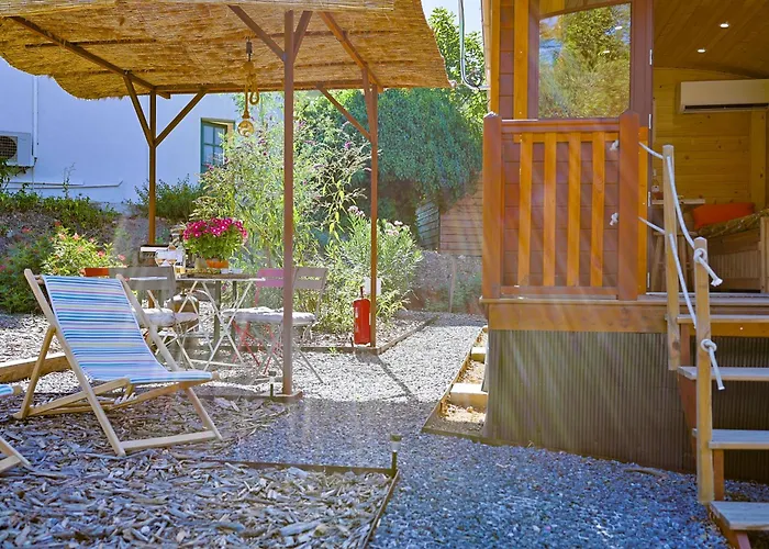 Roulotte Au Coeur Des Vignes, Ιέρ