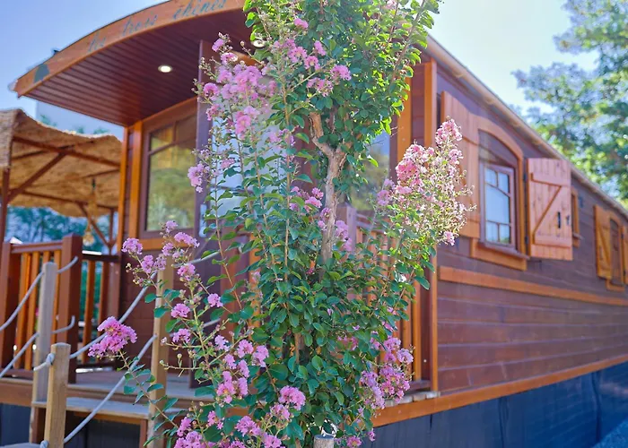 Roulotte Au Coeur Des Vignes,